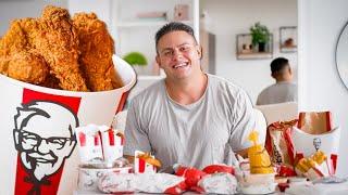 ПОРЪЧАХ ВСИЧКО ОТ МЕНЮТО НА KFC