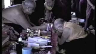 Tulku Urgyen Rinpoche visits Dilgo Khyentse Rinpoche