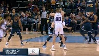 Nemanja Bjelica with GREAT ASSIST for Willie Cauley-Stein! Delivery of the Game!