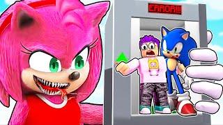ESCAPING EVIL SONIC.EXE In ROBLOX SONIC ELEVATOR!? (NEW SECRET LEVELS!)