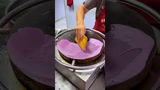 Very talented street food making