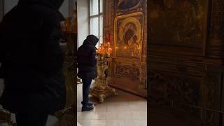 «Благодатная Марие, радуйся, Господь с тобою»