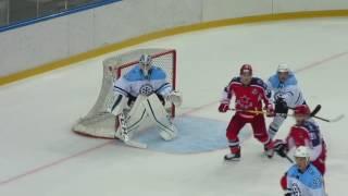 Alexander Salak in action during CSKA Moscow - Sibir Novosibirsk preseason game 07.30.2017