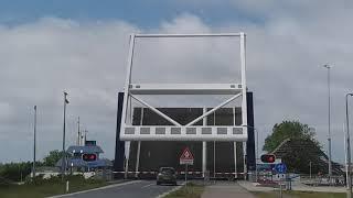 Robbengatsluis ophaalbrug lauwersoog