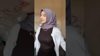 Tik tok Cewek Hijab Gunung Gede