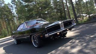 LOUD 1969 Dodge Charger R/T - amazing V8 sound!!