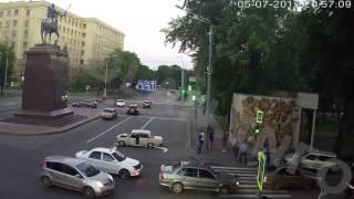 ДТП на перекрестке пр. Науки - пр. Независимости (05-07-2016)