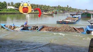 [527] Chaos of boats at the gate of the dam is very dangerous