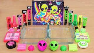 Neon Pink vs Neon Green - Mixing Makeup Eyeshadow Into Satisfying Slime ASMR