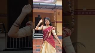 Chand thottille | Dance Cover | Shorts | Padma Shalini