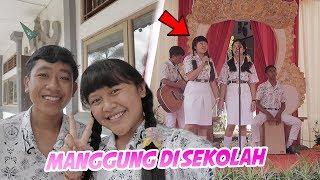 FIRST TIME NYANYI DI ACARA SEKOLAH , MALU BANGET !