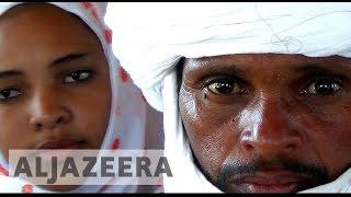 Maintaining way of life, Tuareg resist cultural changes