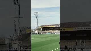 Qos (A)