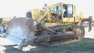 Vintage 1961 Caterpillar CAT D9G Bulldozer with Cab Running