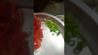 EASY RECIPE OF TAWA MAGGI OMLETTE {SUBSCRIBE} ||RKT|| RECIPE KHAZANA TV|| #Shorts #Maggiomlette