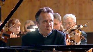 Mikhail Pletnev plays Beethoven - Piano Concerto No. 5 (Moscow, 2006)