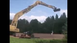 Excavator rope swing