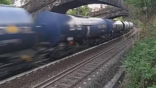 Treno merci e652 074 cisterne Get oil,trains hunter,trainspotting,succursale Giovi,railways,Ceranesi