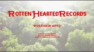 "Riverview Apts" Freestyle Prod. By Bradley Moon. (Lyrics Visualizer)