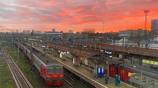 Красивейший закат на Ярославском направлении. Вечерние пассажирские, электрички и другие поезда.