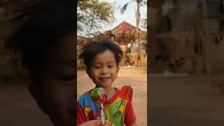 The boy took the candy, the mother was a delicious hoe.#canddy #funny #shortvideo #shorts