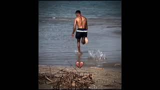 On the beach️️#football#hearttrend#viral#humor#skills#likes#fypシ゚viral#subscribe