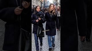 Queen Letizia is Protective Her Daughter Princess Leonor#royal#leonor#shorts#trending