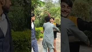 Hand shaking Prank#shorts #comedy #funny #funforfan #prank