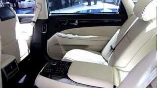 2014 Hyundai Equus Rear Seat