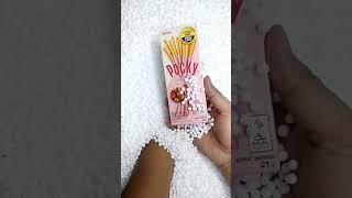 menemukan pocky stick #jajanankekinian #eskrim #huntingjajanseru #jajanan #jajananunik #icecream