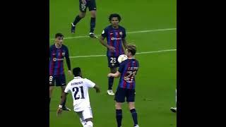 Frenkie De Jong is class