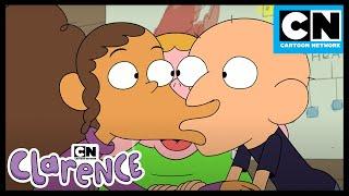 Sumo's in love! | Mega Clarence Compilation | Cartoon Network