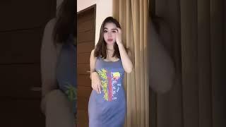 Goyang Manja Tante desah bigo live hot