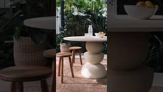 This table has definitely made it to my list of favourite upcycles EVER!