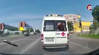 Russian man "escapes" from ambulance. 