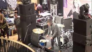 Candy & Hans Dulfer (DJ Kikke drum solo) - candytothemexx Den Bosch