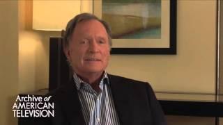 Dick Cavett discusses the clash of Norman Mailer and Gore Vidal on this show- EMMYTVLEGENDS.ORG