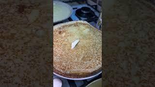 Сегодня опять готовила блины #garden #жизньзагородом #рецепты #огород #shorts