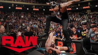 FULL MATCH – Gunther ambushed by Damian Priest after victory over Finn Bálor: Raw, July 29, 2024