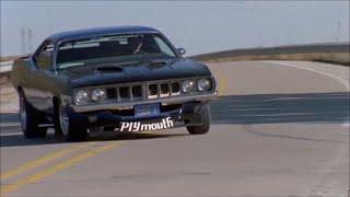 '71 Barracuda versus '89 Nissan 240SX in street race