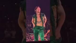 Harry edit #bellydancer #harrystyles #youtubeshorts #youtube #tiktok #edit #shortvideo #akım #fyp