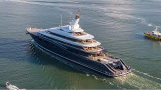 Bill Gates' 118.8m/ 390ft yacht returning from sea trials