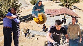 "Brother's Visit: Building the Courtyard Wall and Enjoying Halima's Saffron Chicken in Nomadic Life