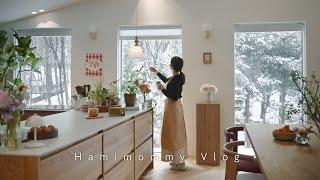 A Cozy Day at Home on a Snowy Day in March  l VLOG