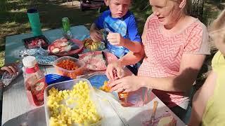 Priscilla Waller shares how to make Campfire dinners customized for each child.