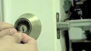 How to Pick a Lock By Paper Clips in 2 Minutes - The Alliance Security