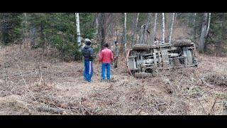 У НИВЫ ВКЛИНИЛ ДВИГАТЕЛЬ, PATROL ПЕРЕВЕРНУЛИ, ДВЕ НИВЫ  И ЛУАЗ ОСТАВИЛИ В ТАЙГЕ. ЖЕСТЬ.