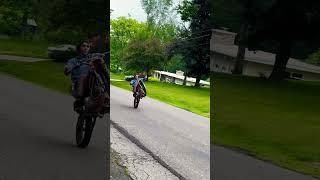 We love wheelies! #dirtbike #pitbike #fyp #xr110 #honda #redbull #63 #wheelie