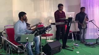 #neevu chesina upakaaramulaku nenemi chellinthunu instrumental