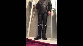 I take shower full clothed with leather legging and hunter boots